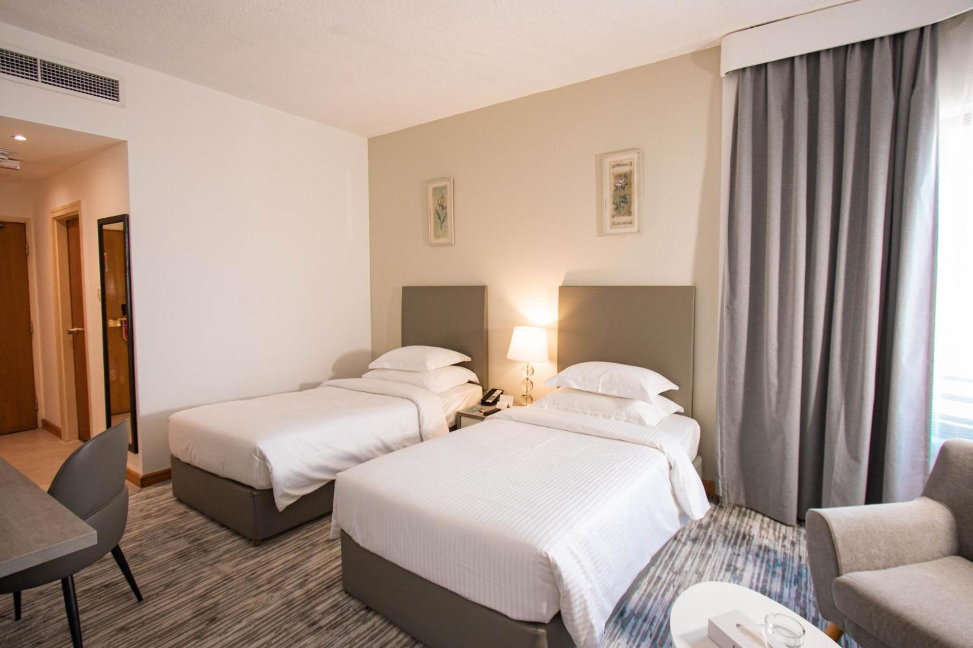 BM Beach Hotel Ra’s al-Chaima Exterior foto